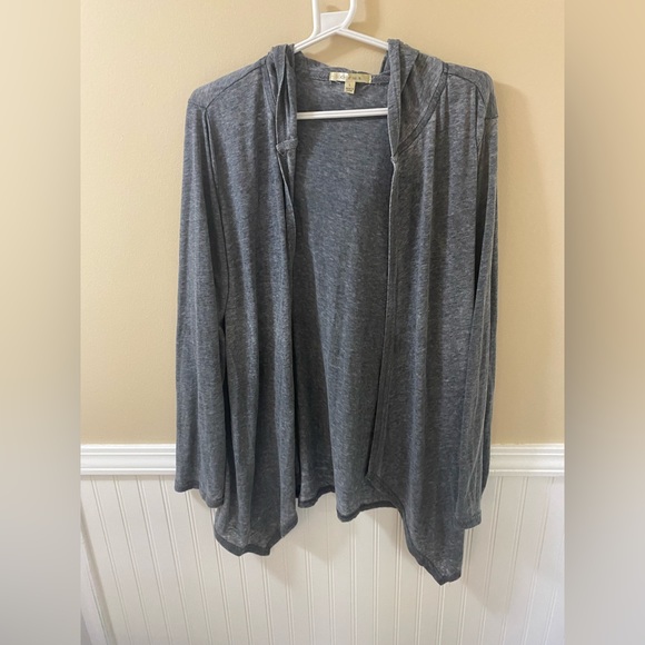 Very light thin cardigan - Picture 2 of 2